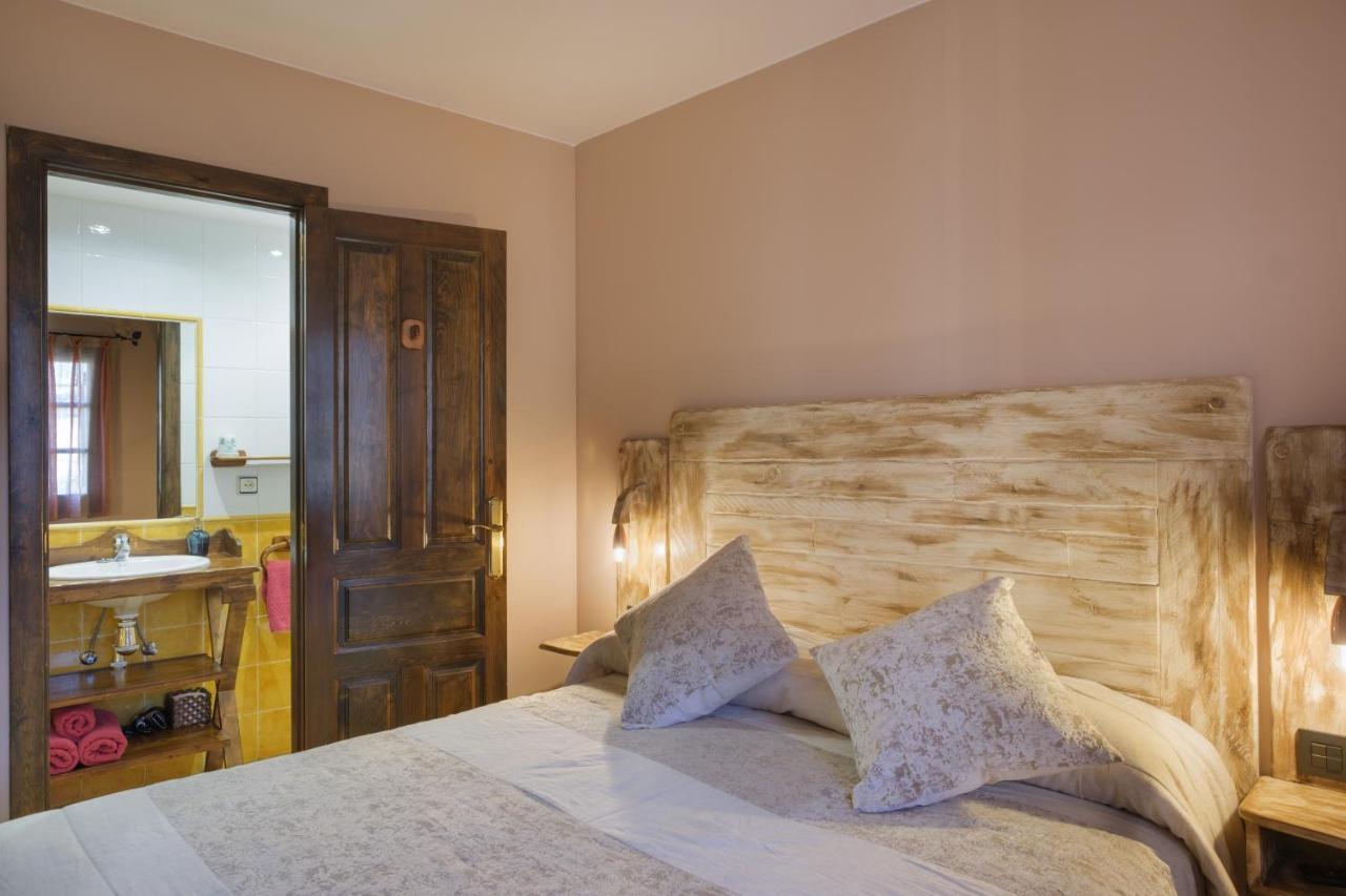 El Rincon De Andrea Apartamentos Биескас Екстериор снимка