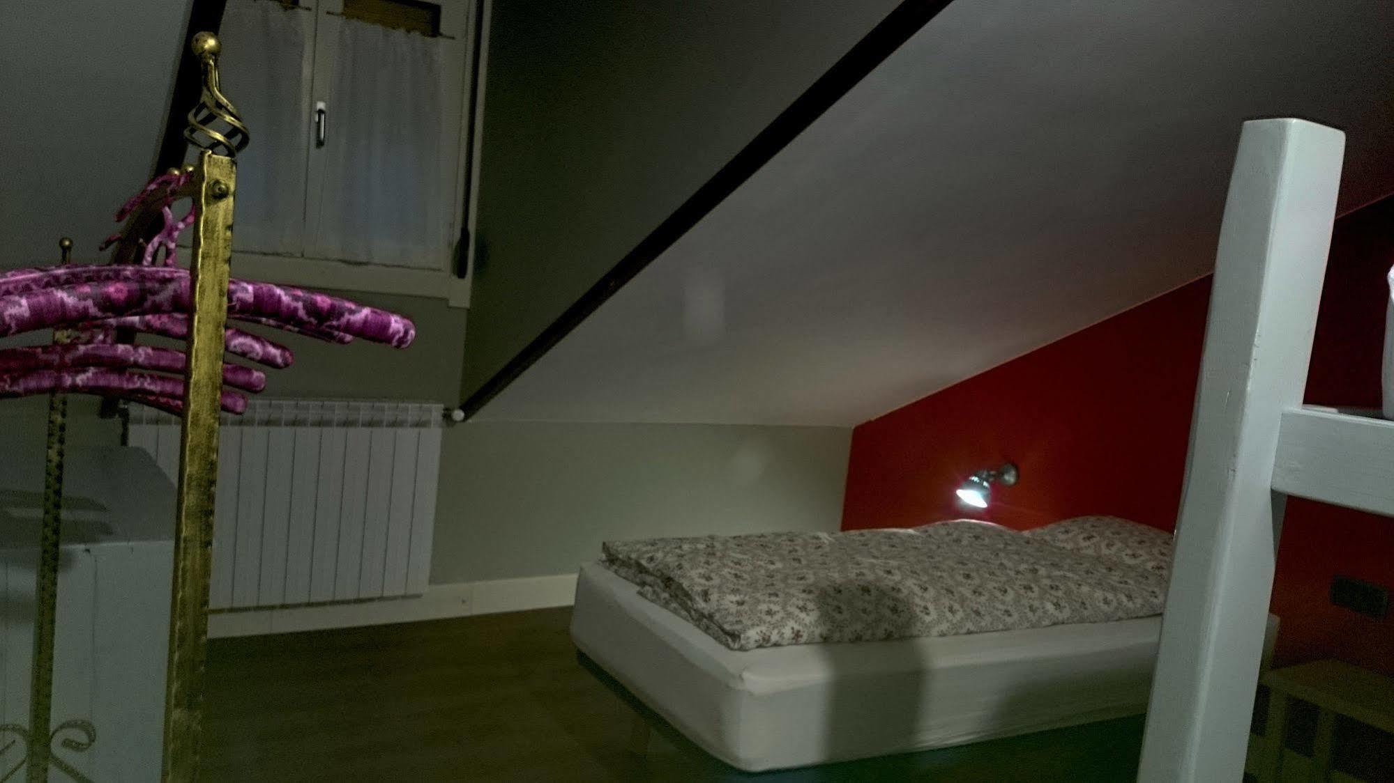 El Rincon De Andrea Apartamentos Биескас Екстериор снимка