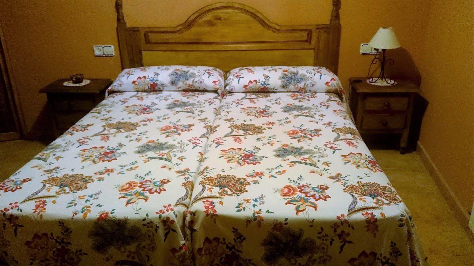 El Rincon De Andrea Apartamentos Биескас Екстериор снимка